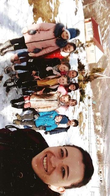 Студентка групи ПО-41 Турків Мар’яна    зі своїми школяриками (Крушельницький НВК «ЗОШ І-ІІ ступенів – ДНЗ» Сколівського району Львівської області )